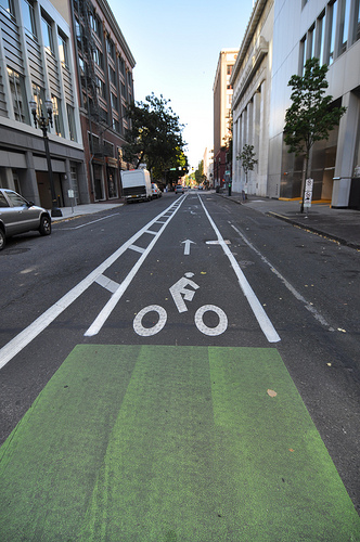 Seperated Bike Lane w/ Green Box
